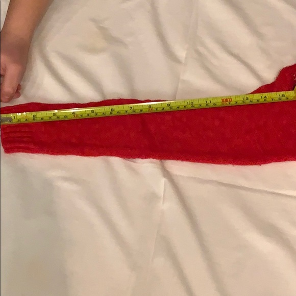 Red and white knitted sweater ( not hand-made) - Picture 3 of 8